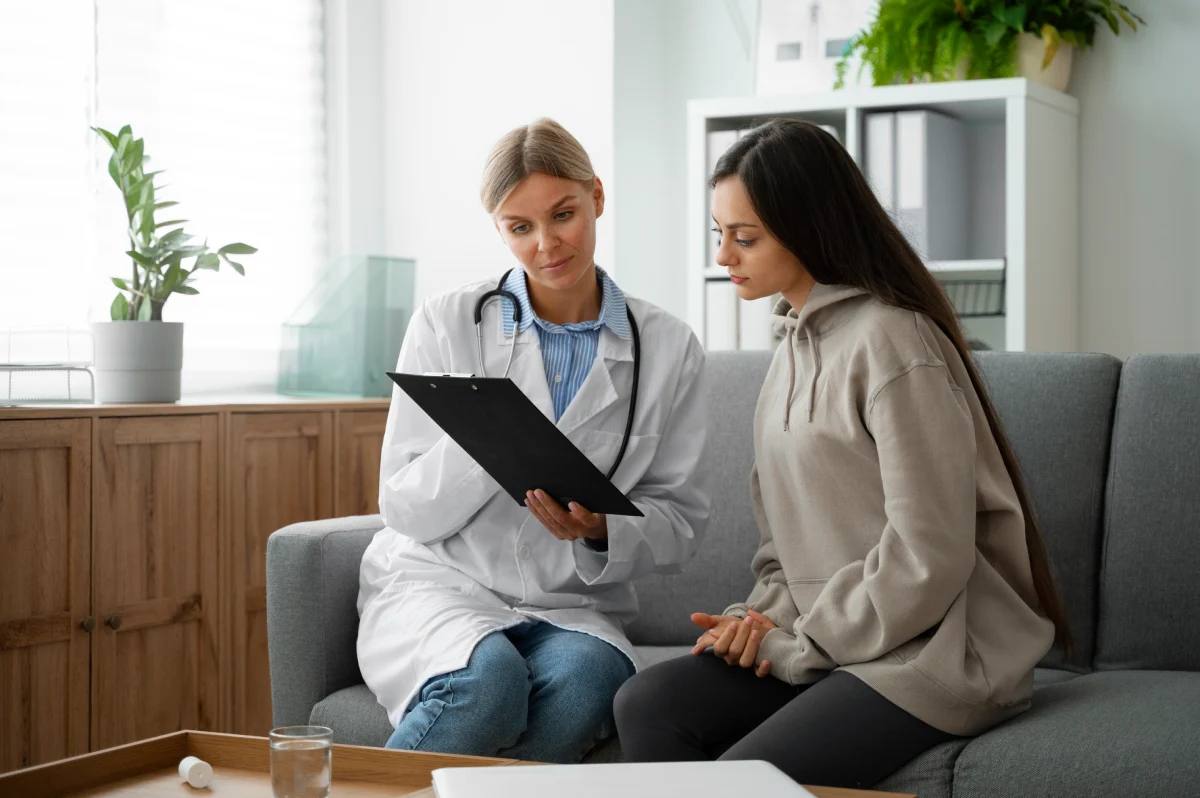 doctor at home image 02